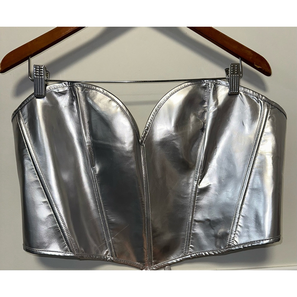 Metallic Silver Women's Unbranded Corset 2XL Plus Size Chrome Bustier - Picture 2 of 8